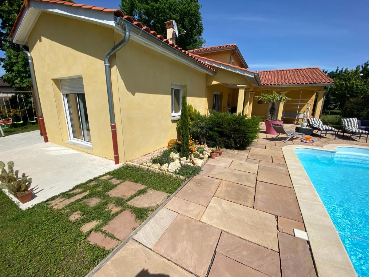 Chambres Dans Villa Avec Piscine Gleize Exterior photo